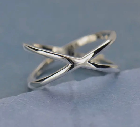 Sterling Silver Crisscross Ring