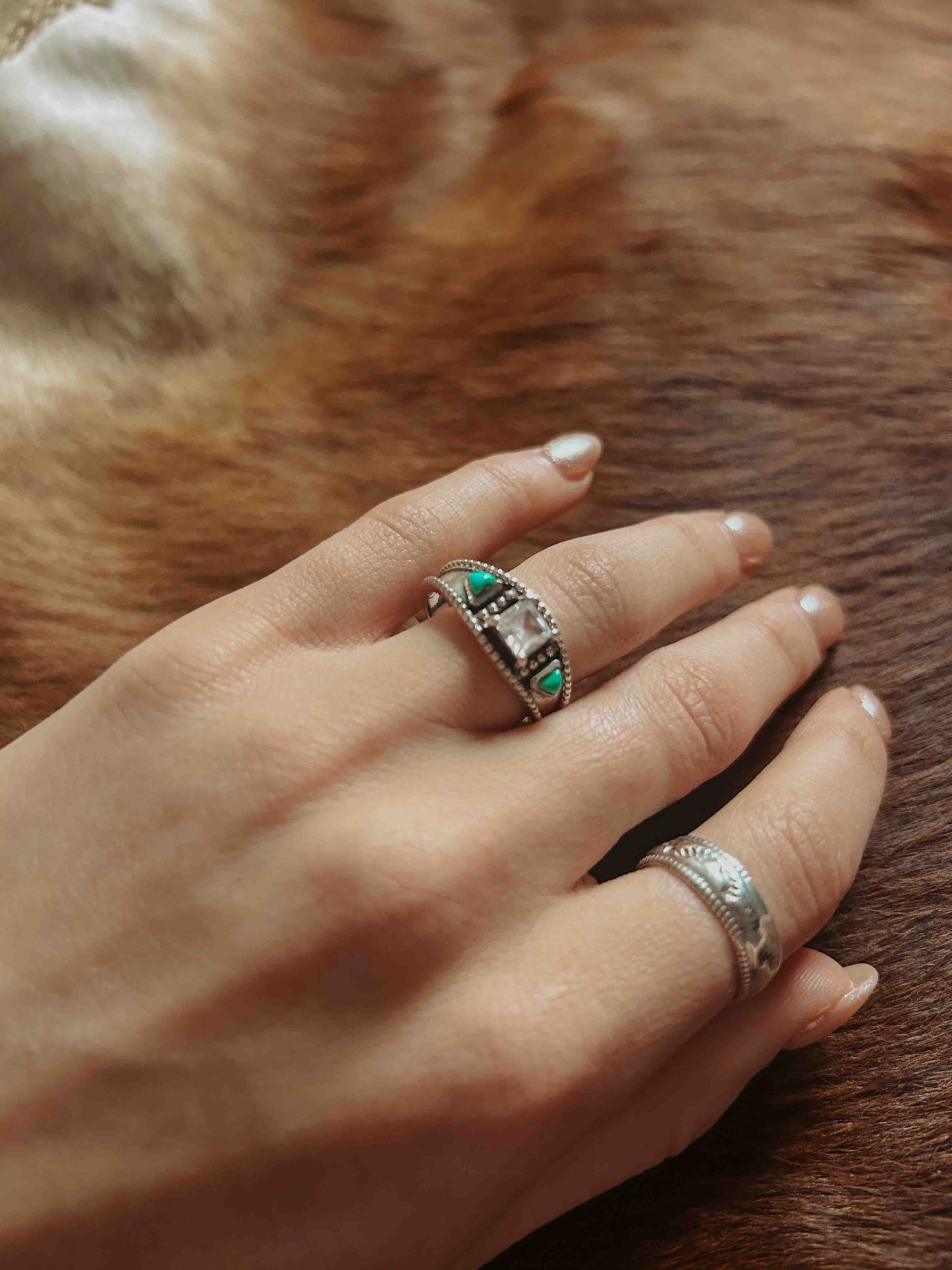 Handcrafted Southwestern Turquoise & Sterling Silver Ring – Boho Chic Jewelry